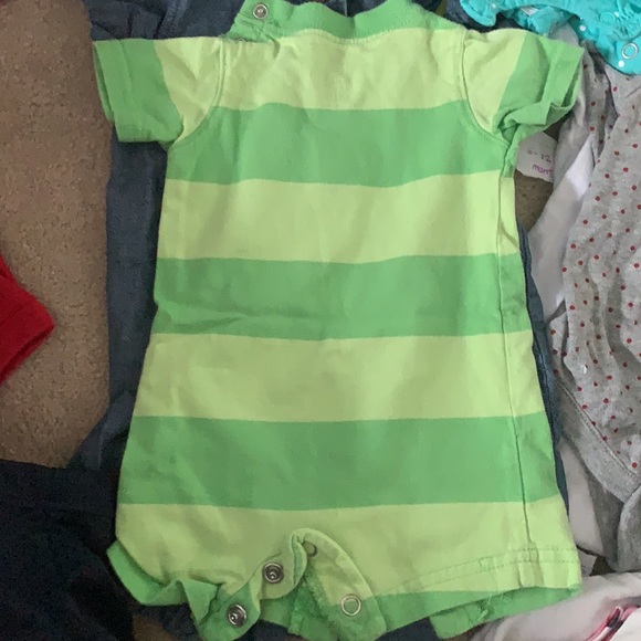 Newborn striped one piece button up - Picture 2 of 2